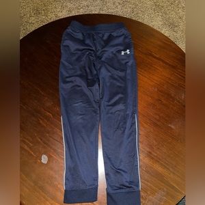 Under Armor Boys size 7 athletic pants, navy